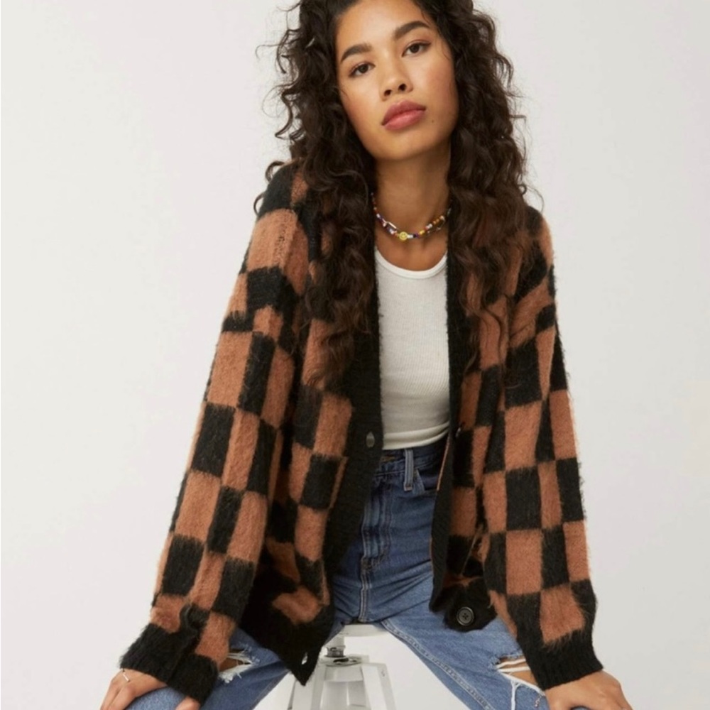 ISO day dreamer desert canyon cardigan